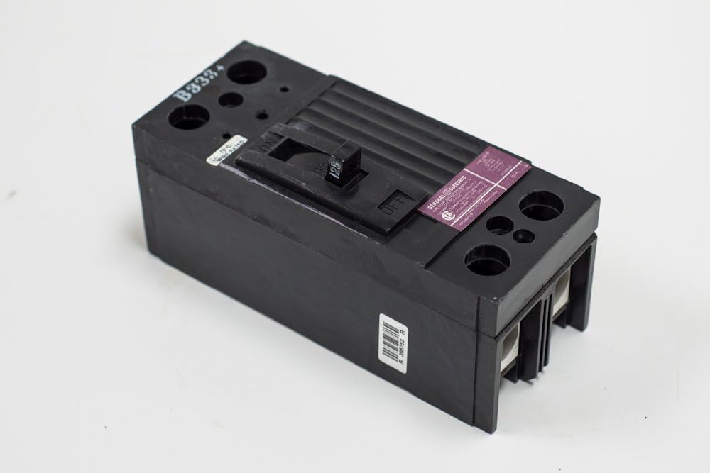 GE TQD22200WL; 2P-240V-200A CB