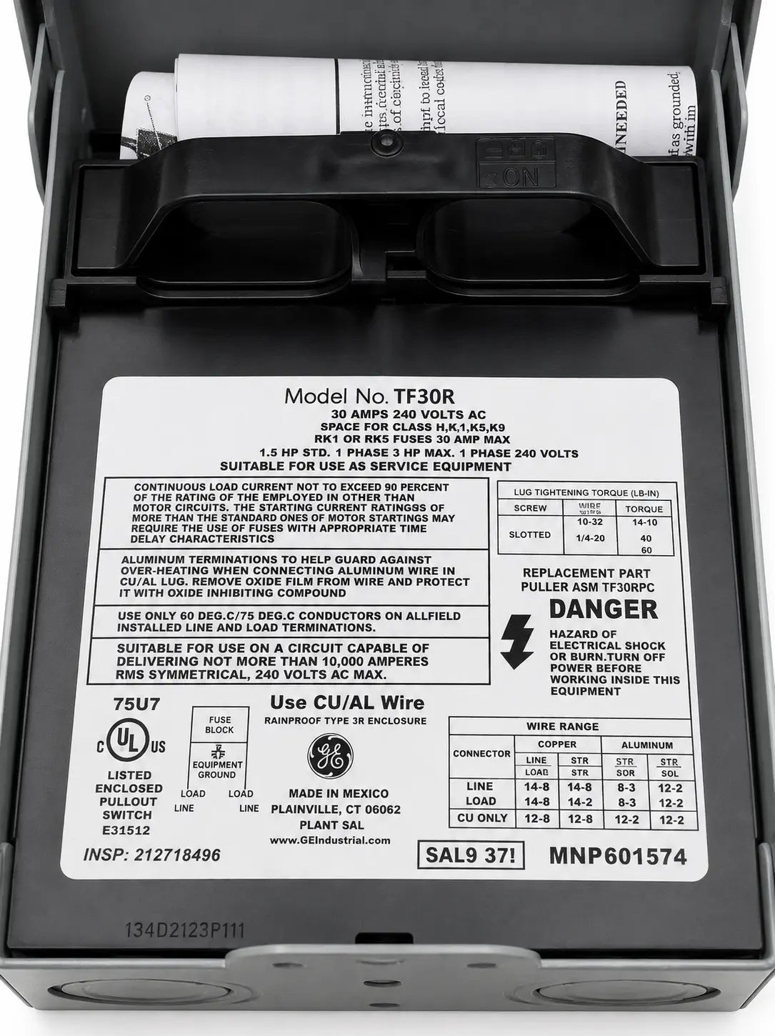 GE General Electric TF30R / TF30RCP 30 Amp 120/240V Fusible Outdoor Disconnect